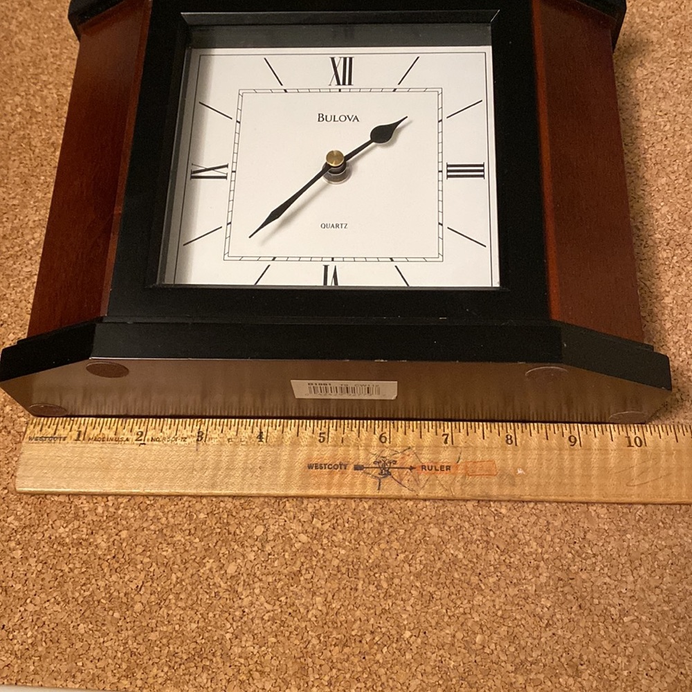Bulova clock - Picture 4 of 6